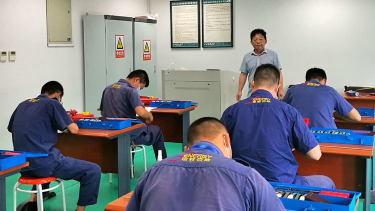 模块1:管道加工及连接操作2.jpg